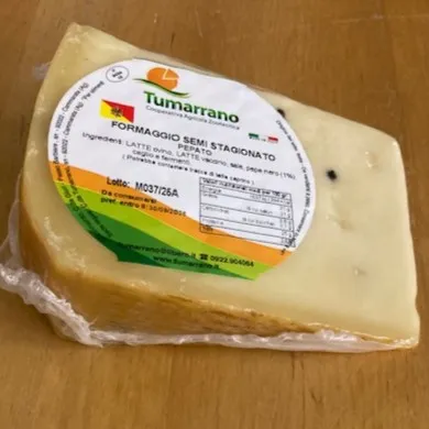 [05TUM-PECP-0400] FROMAGE DEMI VIEUX AU POIVRE Tumarrano par portion 400GR (prix au kg, à peser)